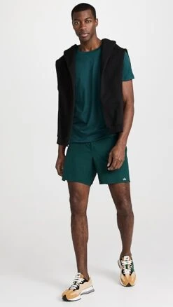 Alo Yoga 7" Traction Shorts -Reberio Fashion Store aloyg3028238833 1675285794038 2 0. UX357 QL90