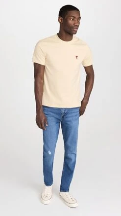 AMI Ami De Coeur T Shirt 10 AMI Ami De Coeur T Shirt -Reberio Fashion Store amiii3094570383 1676057408341 2 0. UX357 QL90