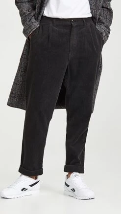 Alex Mill Standard Pleated Pants In Rugged Corduroy