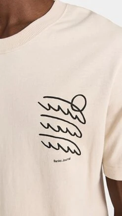 Banks Journal Van Guard - Trader Tee -Reberio Fashion Store bjour303841a3ab 1669761575477 2 0. UX357 QL90