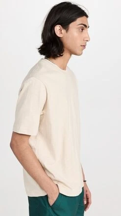 Banks Journal Cari Deluxe Tee -Reberio Fashion Store bjour303991a530 1676670073587 2 0. UX357 QL90