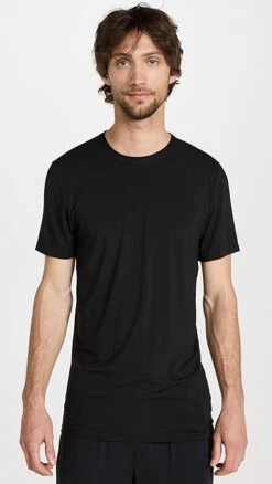 Calvin Klein Underwear Ultra Soft Modern Lounge Crewneck T-Shirt 13 Calvin Klein Underwear Ultra Soft Modern Lounge Crewneck T-Shirt -Reberio Fashion Store cklen449561071b 1677623846824 2 0. UX357 QL90