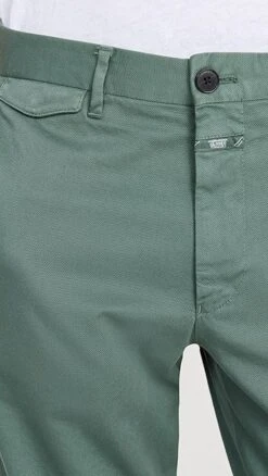 Closed Atelier Tapered Pants 11 Closed Atelier Tapered Pants -Reberio Fashion Store closd30316168b3 1676662422224 2 0. UX357 QL90