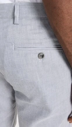 Club Monaco Linen Connor Chino -Reberio Fashion Store clubm4459210192 1681916661182 2 0. UX357 QL90