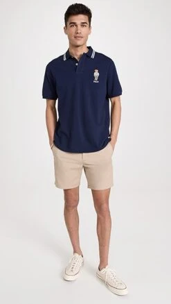 Club Monaco Baxter 7" Shorts -Reberio Fashion Store clubm4459810719 1679078683539 2 0. UX357 QL90