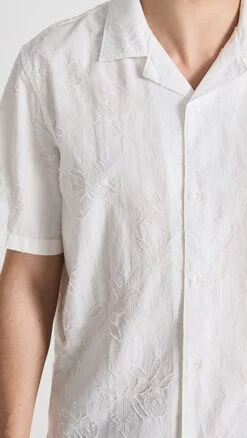 Club Monaco Short Sleeve Jacquard Floral Shirt -Reberio Fashion Store clubm446131c925 1683559970981 2 0. UX357 QL90