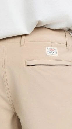 Faherty Belt Loop All Day 7" Shorts -Reberio Fashion Store faher3044310719 1649264677101 2 0. UX357 QL90