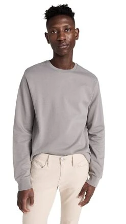 FRAME Duo Fold Crew Sweatshirt -Reberio Fashion Store frame3222215217 1674690925342 2 0. UX357 QL90