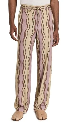 Jacquemus Le Pantalon Meio Pants 12 Jacquemus Le Pantalon Meio Pants -Reberio Fashion Store jcque310371ef46 1681940632682 2 0. UX357 QL90
