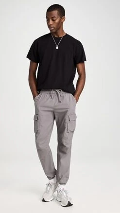 John Elliott Back Sateen Cargo Pants -Reberio Fashion Store jelli3000112894 1675274382355 2 0. UX357 QL90