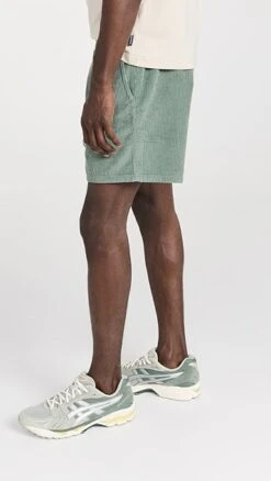 Madewell Everywear Bubble Corduroy 5.5" Shorts -Reberio Fashion Store madew462021fcdd 1676315901789 2 0. UX357 QL90
