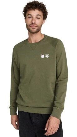 Maison Kitsune Monochrome Fox Head Patch Classic Sweatshirt -Reberio Fashion Store maisk3120944988 1668449024037 2 0. UX357 QL90