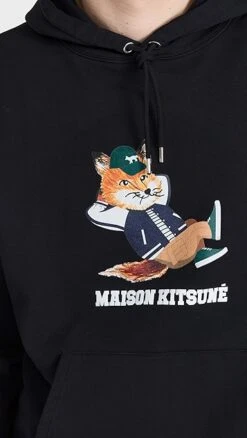 Maison Kitsune Dressed Fox Relaxed Hoodie -Reberio Fashion Store maisk312331071b 1678394507245 2 0. UX357 QL90