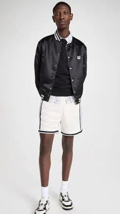 Maison Kitsune Double Monochrome Fox Head Classic Sweatshirt 10 Maison Kitsune Double Monochrome Fox Head Classic Sweatshirt -Reberio Fashion Store maisk312411071b 1680813400431 2 0. UX357 QL90