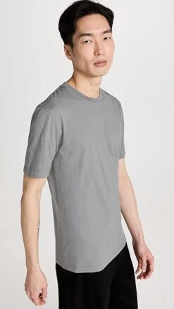 Maison Margiela T-Shirt -Reberio Fashion Store mmmar302341f8d0 1672791312414 2 0. UX357 QL90