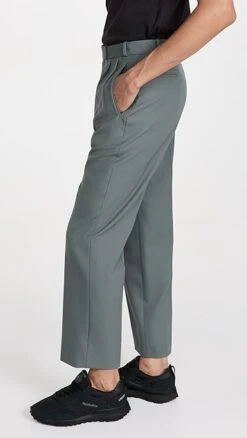 Maison Margiela Pleated Pants 9 Maison Margiela Pleated Pants -Reberio Fashion Store mmmar3023710500 1677195896675 2 0. UX357 QL90