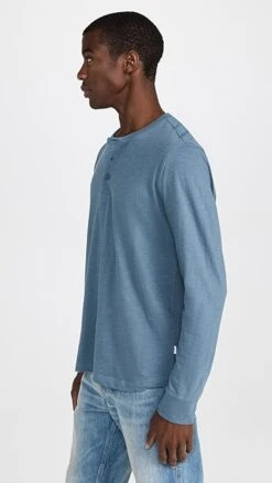 Onia Slub Scallop Long Sleeve Henley -Reberio Fashion Store oniaa3048794520 1665076447446 2 0. UX357 QL90