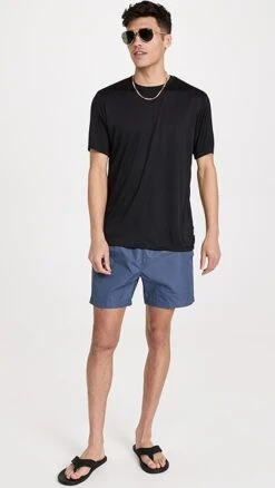 Onia Traveler Up Sun T-Shirt -Reberio Fashion Store oniaa305701cd2d 1679072229615 2 0. UX357 QL90