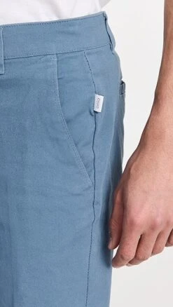 Onia Garment Dye 360 Chino 7.75" Shorts -Reberio Fashion Store oniaa3058313657 1679346159908 2 0. UX357 QL90