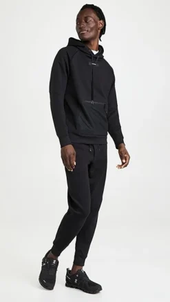 On Hoodie M -Reberio Fashion Store onrun301631071c 1649359754318 2 0. UX357 QL90