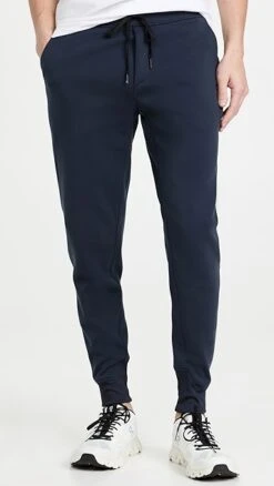 On Sweat Pants M -Reberio Fashion Store onrun30170170e2 1637263385510 2 0. UX357 QL90