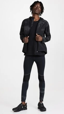 On Tights Long Lumos Pants -Reberio Fashion Store onrun302341cd2d 1666108206402 2 0. UX357 QL90