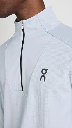 On Climate Shirt -Reberio Fashion Store onrun3035294476 1675206490262 2 0. UX357 QL90