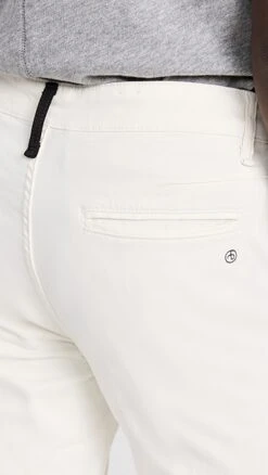 Rag & Bone Fit 2 Stretch Twill Chino -Reberio Fashion Store ragbo4645513198 1674682649353 2 0. UX357 QL90