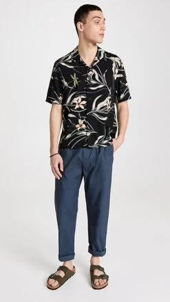 Rag & Bone Shift Paper Cotton Trousers -Reberio Fashion Store ragbo4665265636 1683230834559 2 0. UX357 QL90