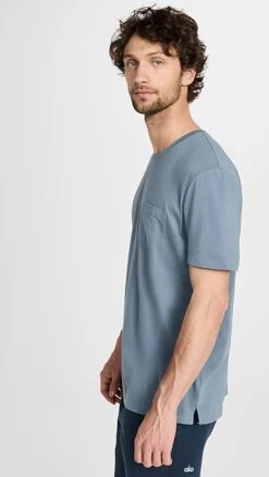 RAILS Johnny Tee 9 RAILS Johnny Tee -Reberio Fashion Store rails3164612048 1678147000108 2 0. UX357 QL90