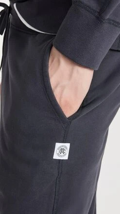 Reigning Champ Midweight Terry Slim Sweatpants 11 Reigning Champ Midweight Terry Slim Sweatpants -Reberio Fashion Store reign3063112511 1678375621735 2 0. UX357 QL90