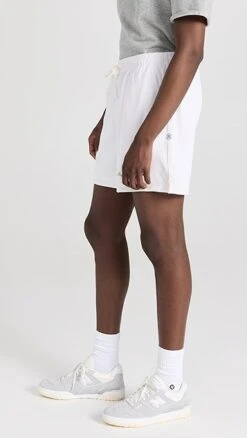 Reigning Champ Script Mesh Shorts -Reberio Fashion Store reign306391a530 1684181336309 2 0. UX357 QL90