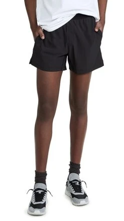 Rhone 5" Mako Tech Shorts -Reberio Fashion Store rhone301371071b 1645128175780 2 0. UX357 QL90