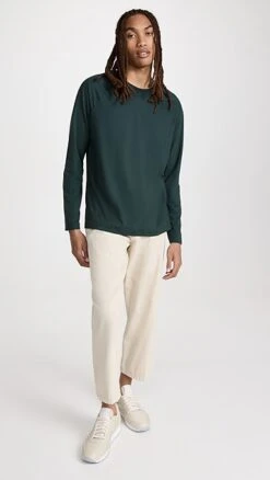 Rhone Reign Long Sleeve -Reberio Fashion Store rhone301781eed5 1667496228257 2 0. UX357 QL90