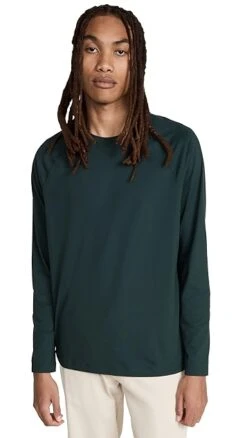 Rhone Reign Long Sleeve -Reberio Fashion Store rhone301781eed5 1667496228261 2 0. UX357 QL90