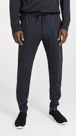 Rhone OOO Joggers -Reberio Fashion Store rhone301861cd2d 1676051770695 2 0. UX357 QL90