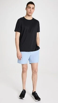 Rhone Swift Short Sleeve 2.0 -Reberio Fashion Store rhone302221cd2d 1683495780352 2 0. UX357 QL90