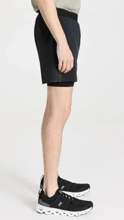 Rhone 4" Swift Lined Shorts -Reberio Fashion Store rhone302241cd2d 1683569977425 2 0. UX357 QL90