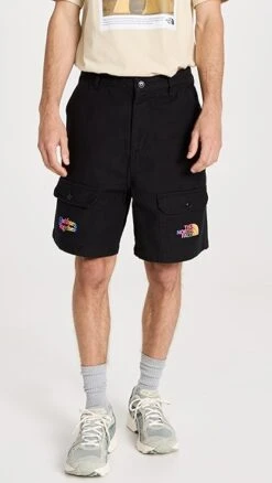 The North Face Valley Shorts -Reberio Fashion Store tnfac304521ef77 1681753322108 2 0. UX357 QL90