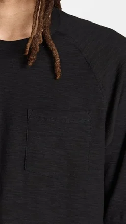 Vince Long Sleeve Pocket Crew Tee -Reberio Fashion Store vince518541071b 1667486459439 2 0. UX357 QL90