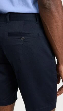 Vince Cotton Twill Griffith Chino 9" Shorts -Reberio Fashion Store vince5196314121 1675271881827 2 0. UX357 QL90